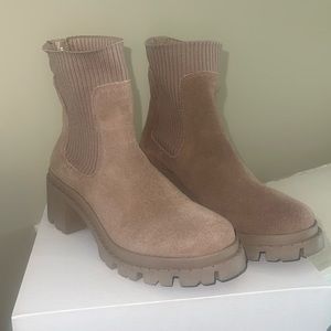 Steve Madden suede booties